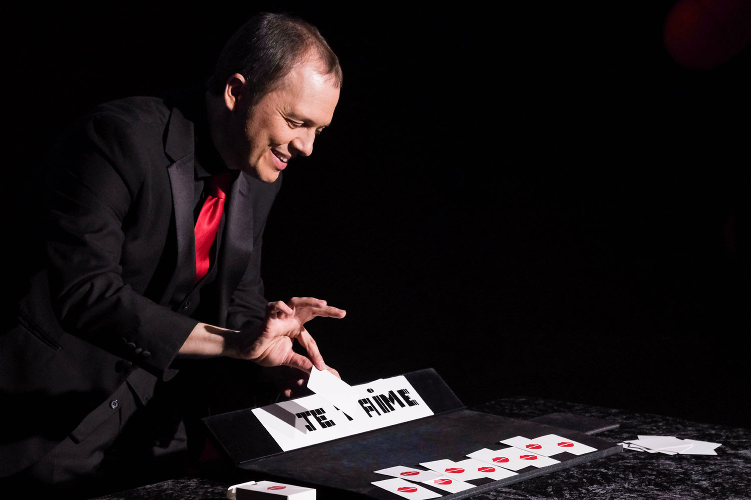 The French magician Boris Wild performing his close-up act « The Kiss Act » awarded at FISM
