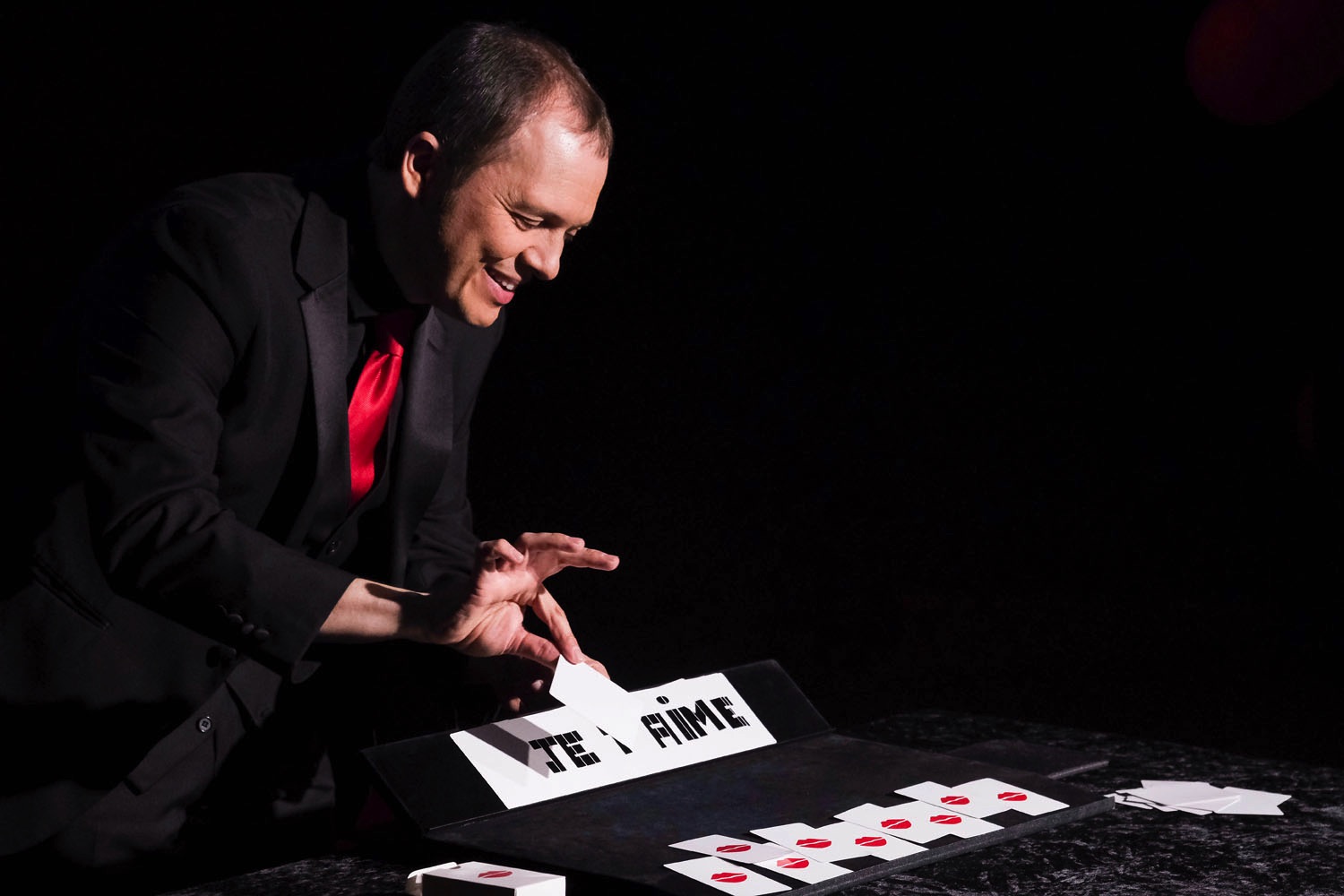 The French magician Boris Wild performing his close-up act « The Kiss Act » awarded at FISM