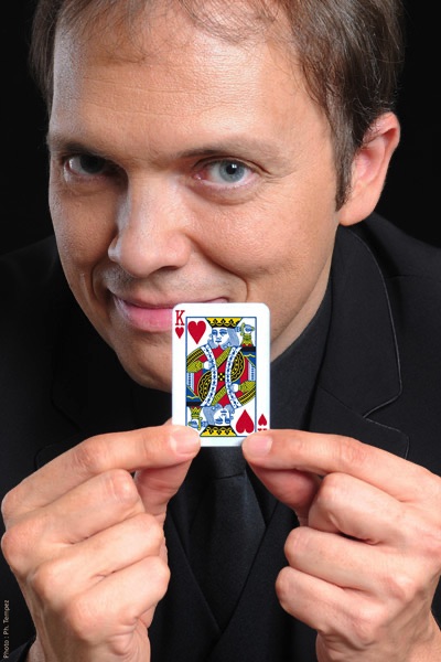 Portrait Roi de coeur du magicien français Boris Wild